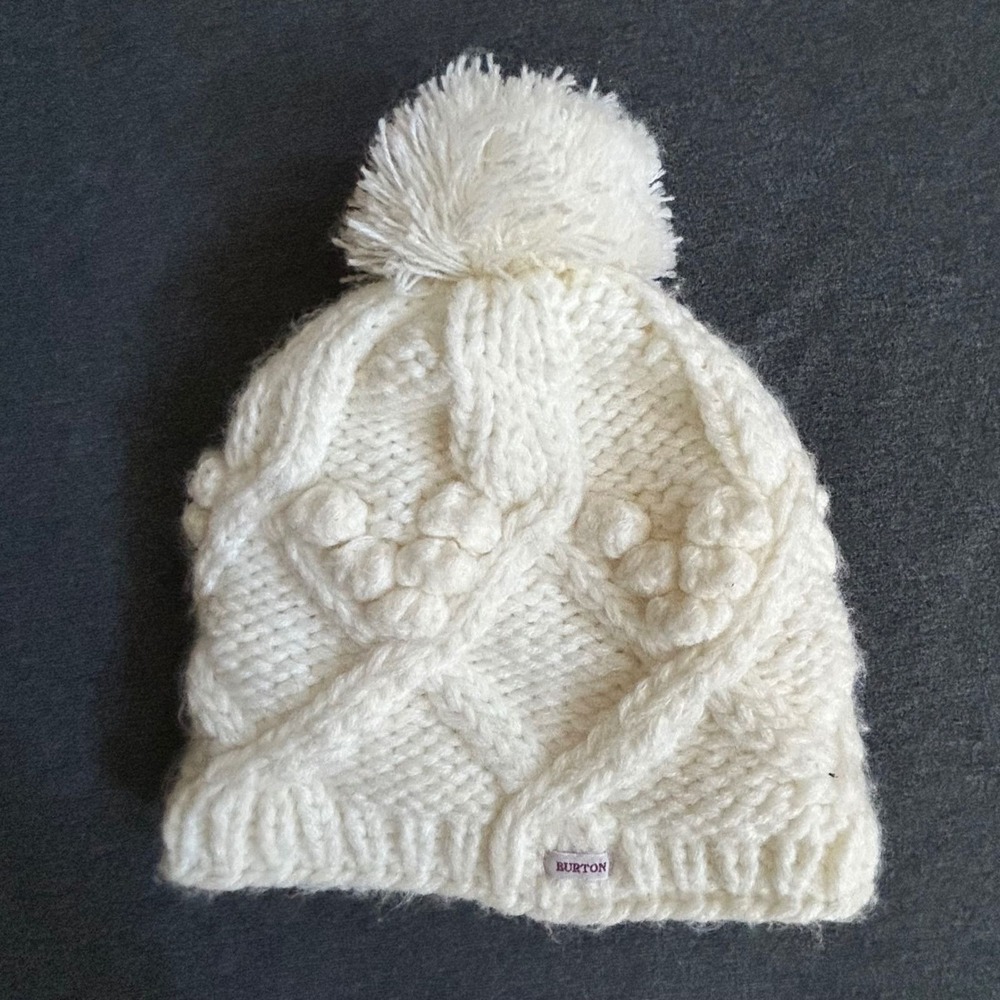 Burton Girls Chloe Beanie Ivory Cable Knit Pom Pom Fleece Lined Winter Hat